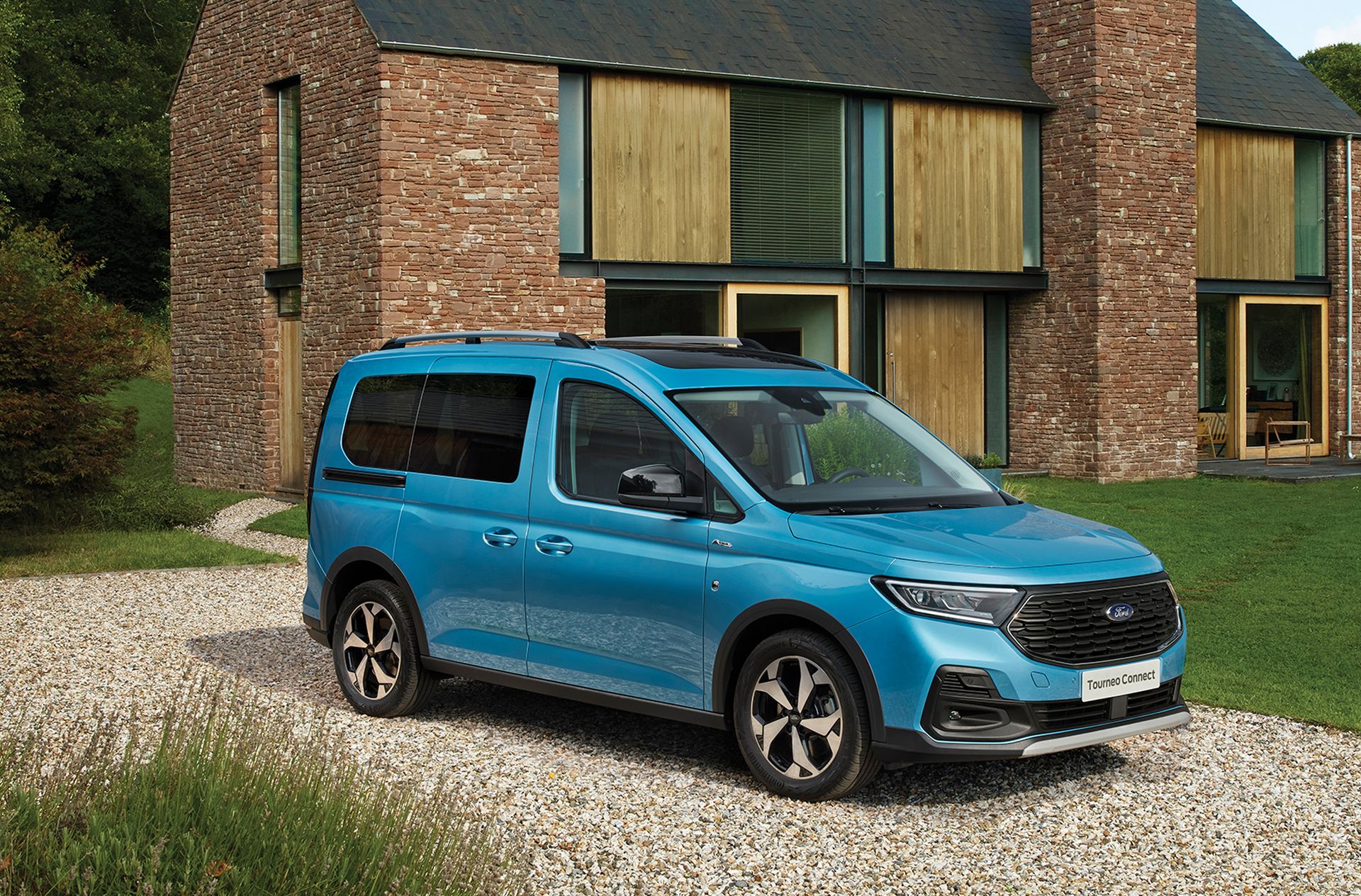 Ford Tourneo Connect: Özellikleri ve dahası