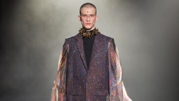 Epson, Paris'te podyuma çıktı