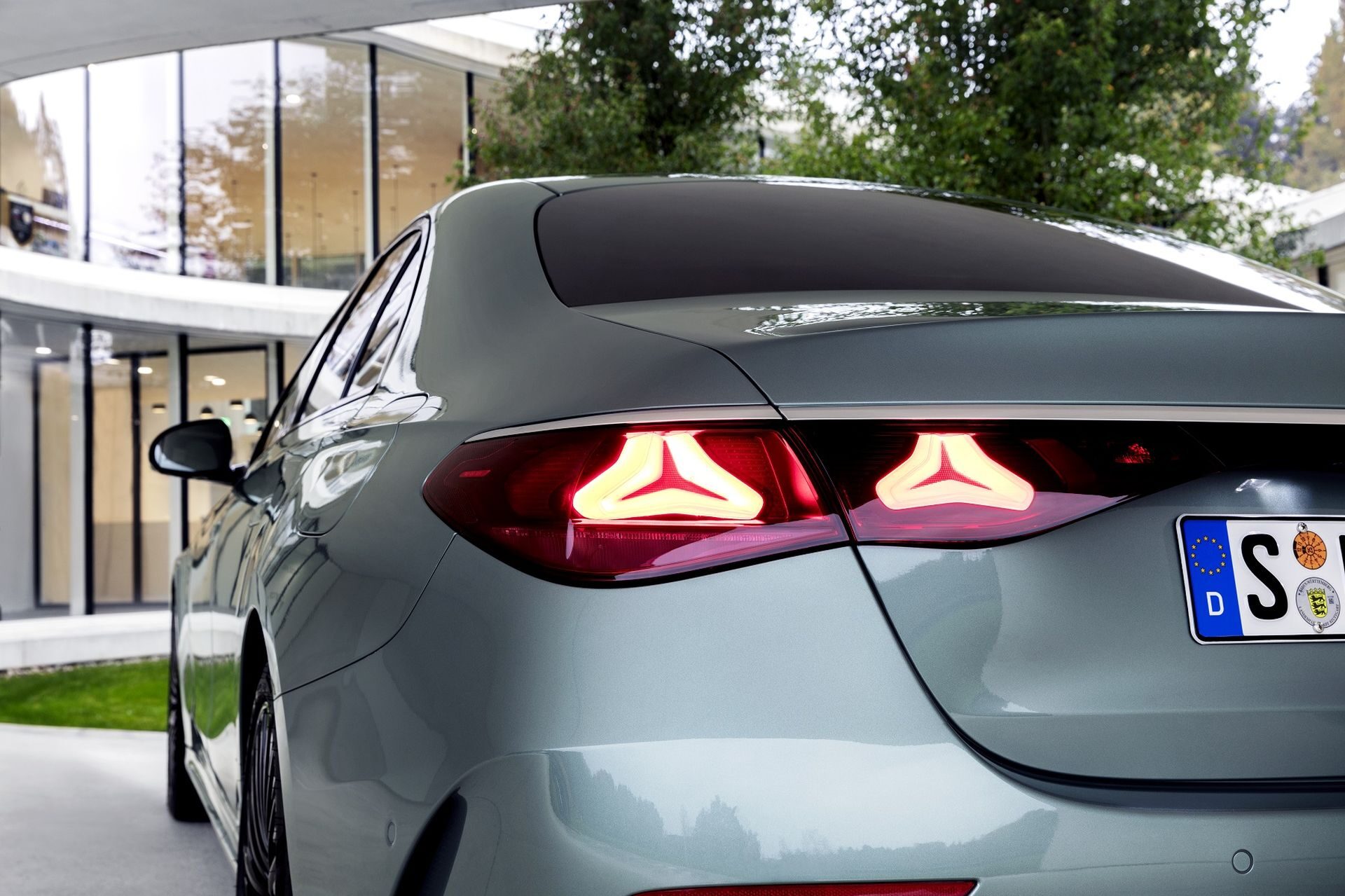 Yeni Mercedes-Benz E Serisi: Tüm özellikleri